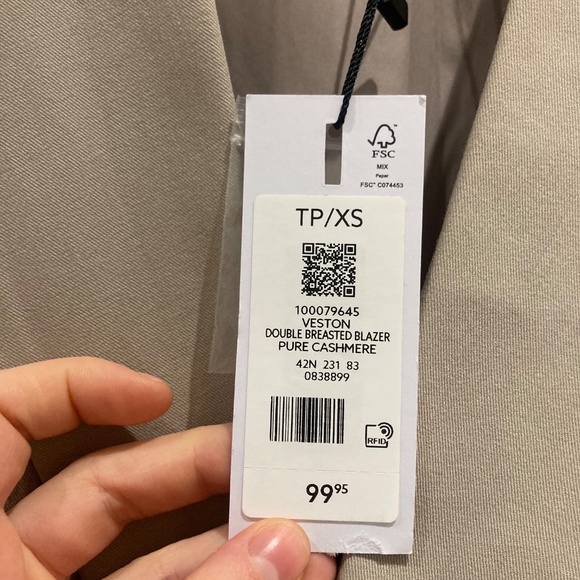 Dynamite Double-Breasted Blazer – New with Tags (Size EU XS) - Picture 6 of 7